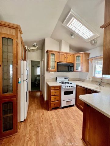 1295 S Cawston 496, Hemet, CA 92545