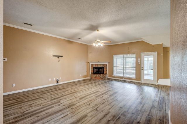 7708 Chandler Court, North Richland Hills, TX 76182