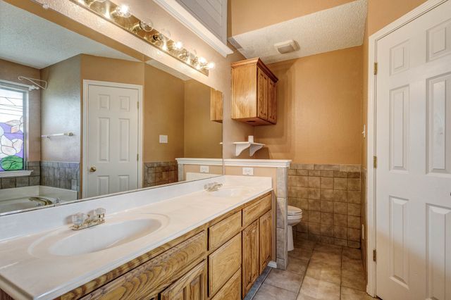 7708 Chandler Court, North Richland Hills, TX 76182