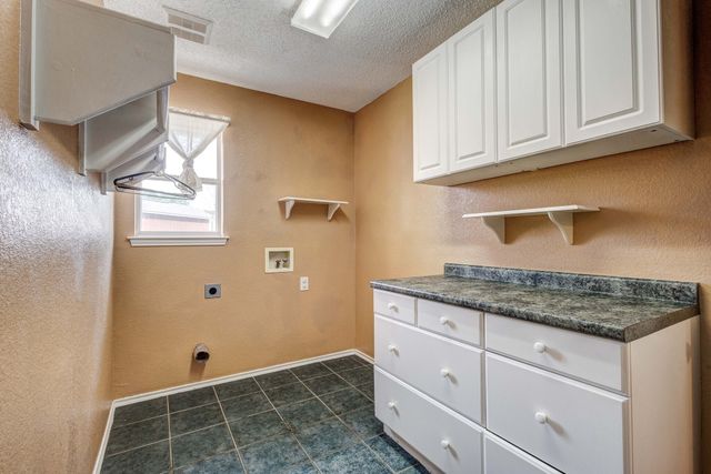 7708 Chandler Court, North Richland Hills, TX 76182