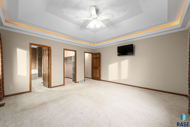 6312 S Limerick Cir Circle, Sioux Falls, SD 57108