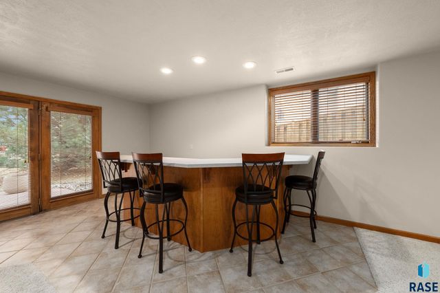 6312 S Limerick Cir Circle, Sioux Falls, SD 57108