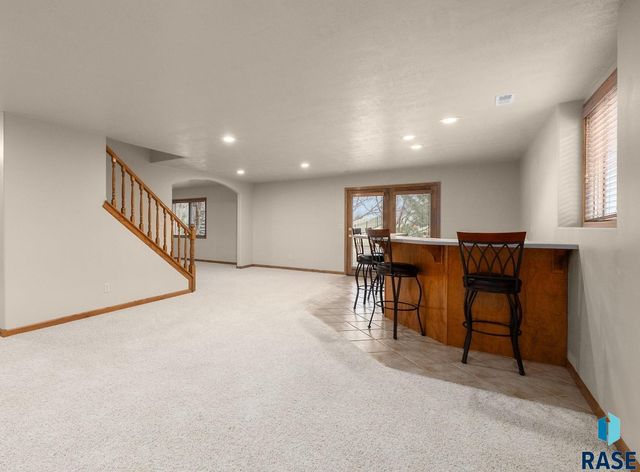 6312 S Limerick Cir Circle, Sioux Falls, SD 57108