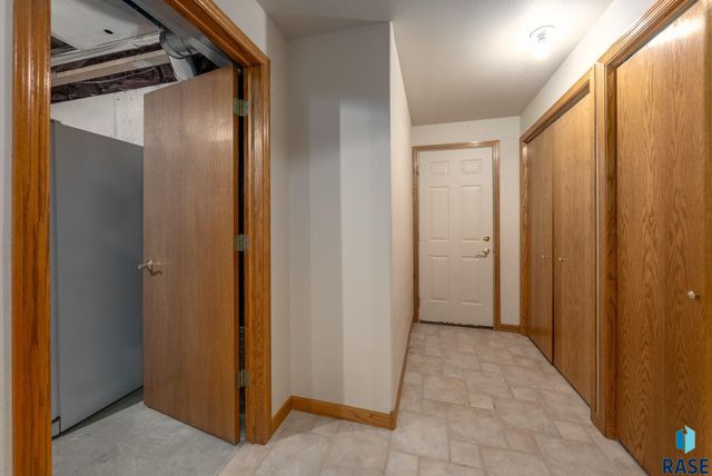 6312 S Limerick Cir Circle, Sioux Falls, SD 57108