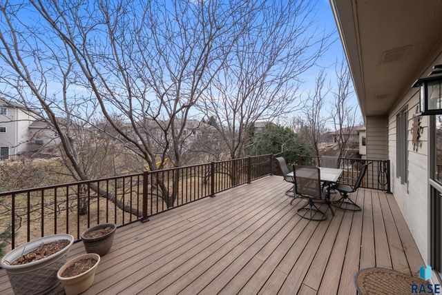 6312 S Limerick Cir Circle, Sioux Falls, SD 57108