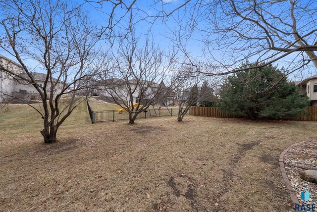 6312 S Limerick Cir Circle, Sioux Falls, SD 57108