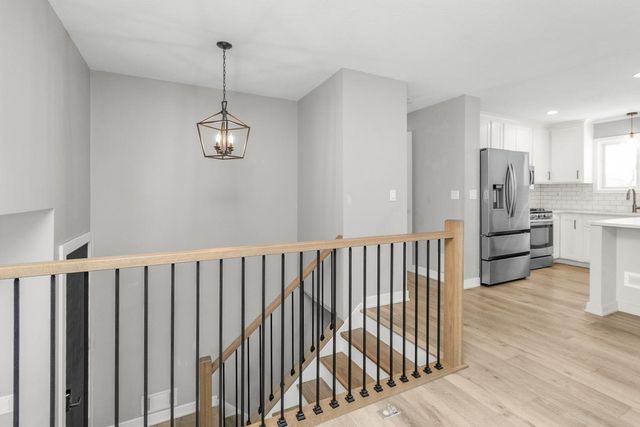 13956 Brunswick Avenue S, Savage, MN 55378