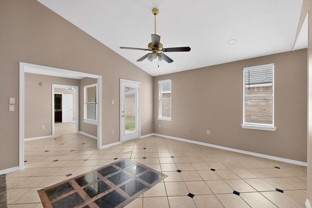 2320 Markland Street, Irving, TX 75060