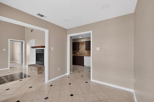 2320 Markland Street, Irving, TX 75060