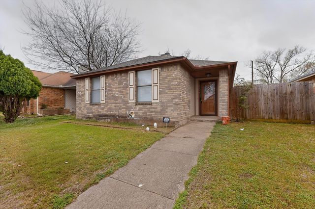 2320 Markland Street, Irving, TX 75060