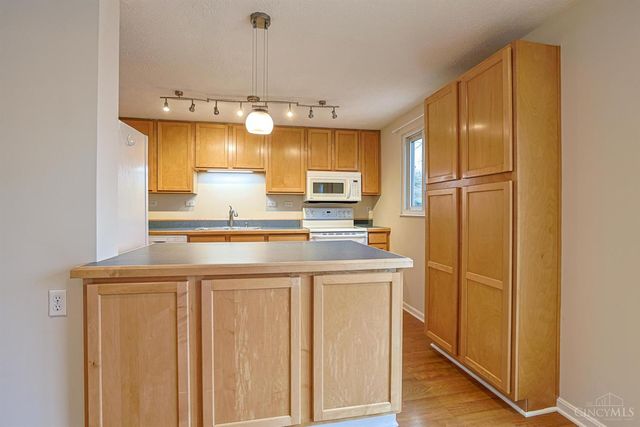 8225 Winding Trail Place, Deerfield Twp., OH 45040