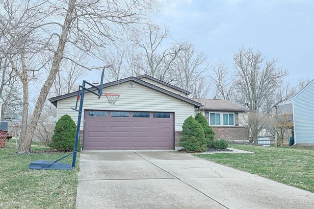 8225 Winding Trail Place, Deerfield Twp., OH 45040