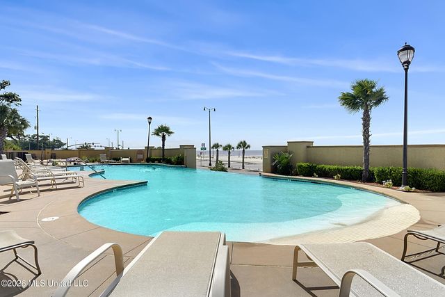 1200 Beach Drive, 1002, Gulfport, MS 39507