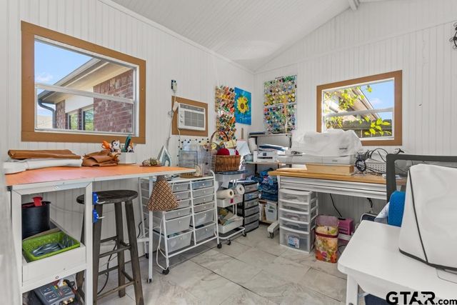 1219 Mission Creek Drive, Longview, TX 75601