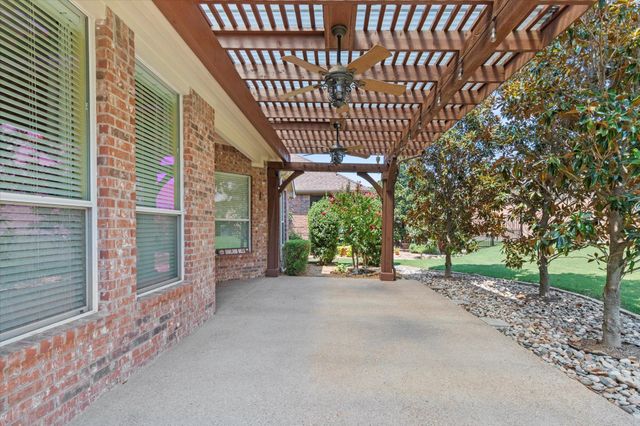 927 Oakland Hills Drive, Fairview, TX 75069