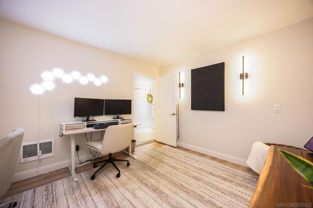 832 Kalpati Cir E, Carlsbad, CA 92008