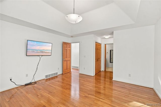 4119 Foxwood Lane, Clarence, NY 14221