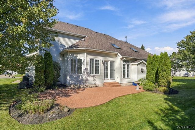 4119 Foxwood Lane, Clarence, NY 14221