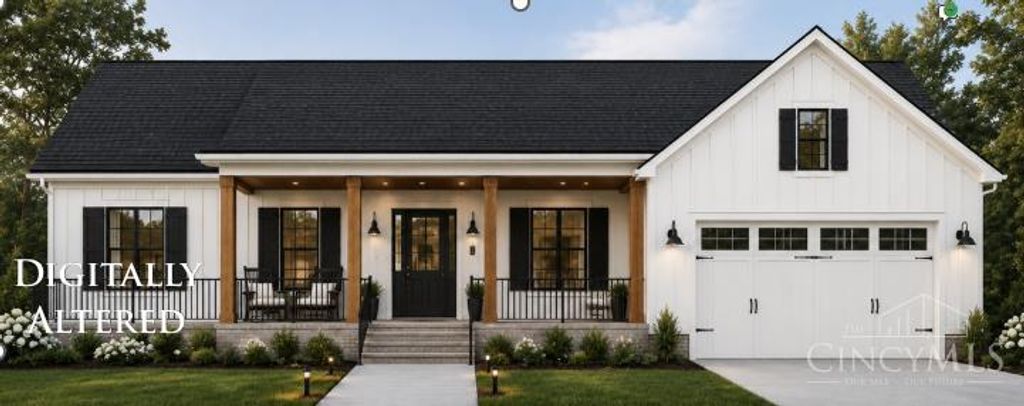 825 W Main Street, Williamsburg, OH 45176