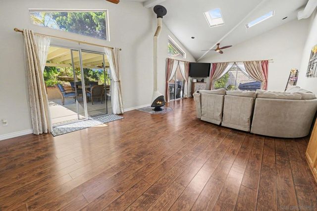 9939 Crestlane Court, Spring Valley, CA 91977