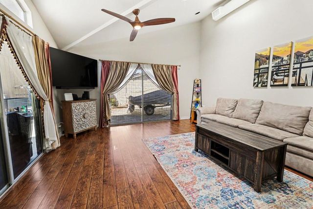 9939 Crestlane Court, Spring Valley, CA 91977