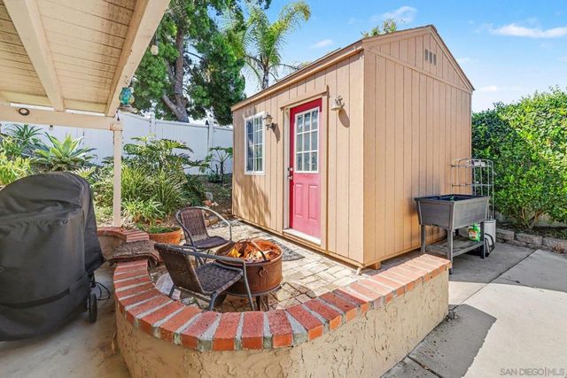 9939 Crestlane Court, Spring Valley, CA 91977