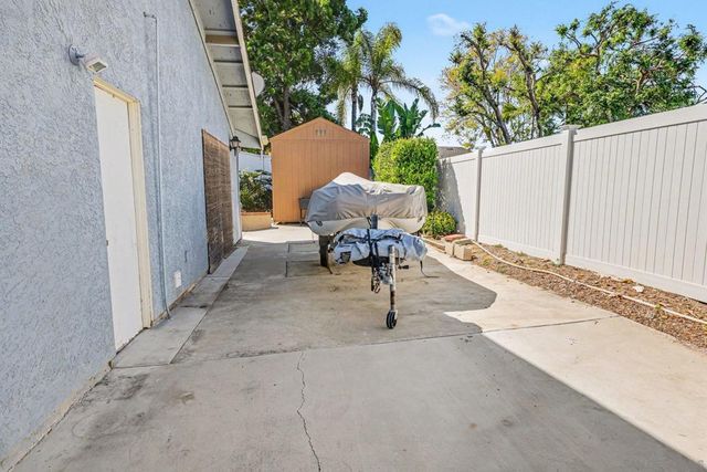 9939 Crestlane Court, Spring Valley, CA 91977