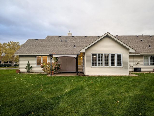 3227 Northdale Lane NW, Coon Rapids, MN 55448