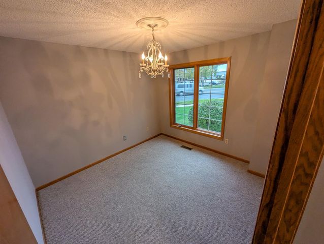 3227 Northdale Lane NW, Coon Rapids, MN 55448