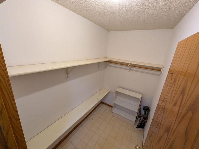 3227 Northdale Lane NW, Coon Rapids, MN 55448