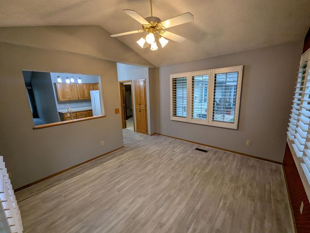 3227 Northdale Lane NW, Coon Rapids, MN 55448