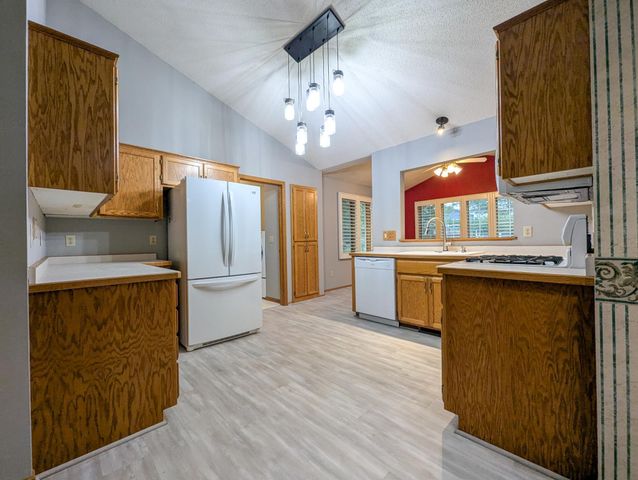 3227 Northdale Lane NW, Coon Rapids, MN 55448