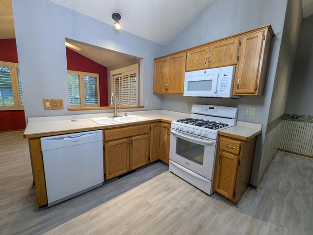 3227 Northdale Lane NW, Coon Rapids, MN 55448