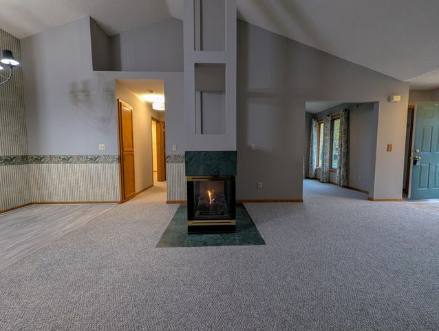 3227 Northdale Lane NW, Coon Rapids, MN 55448