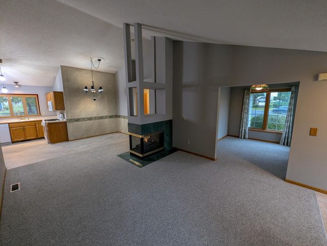 3227 Northdale Lane NW, Coon Rapids, MN 55448