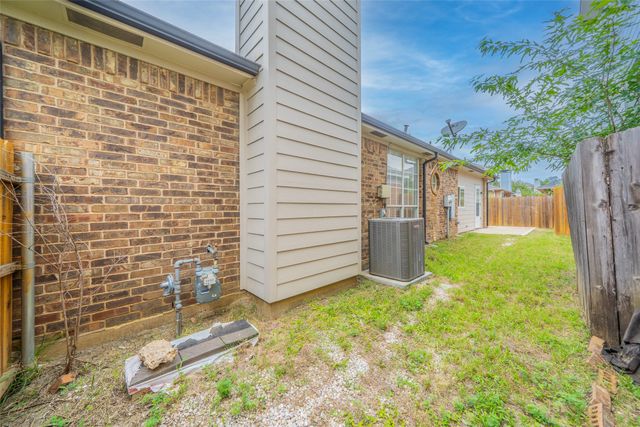 2525 Brooke Trail, Carrollton, TX 75006