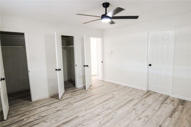 1509 Devon Dr, Corpus Christi, TX 78415