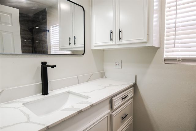 1509 Devon Dr, Corpus Christi, TX 78415