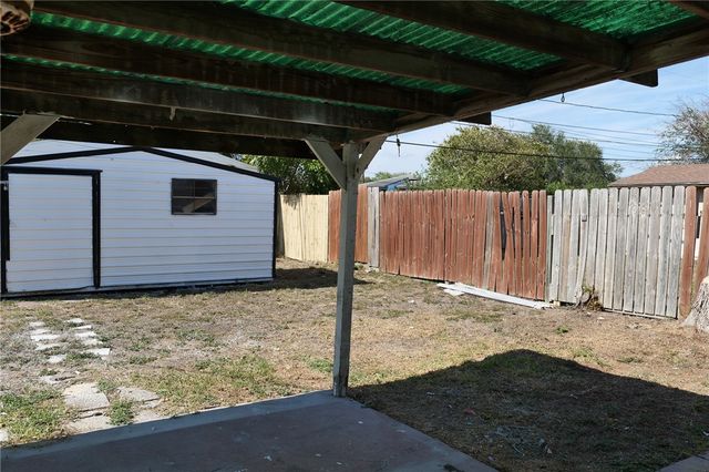 1509 Devon Dr, Corpus Christi, TX 78415