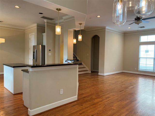 406 Fowler Street, Houston, TX 77007