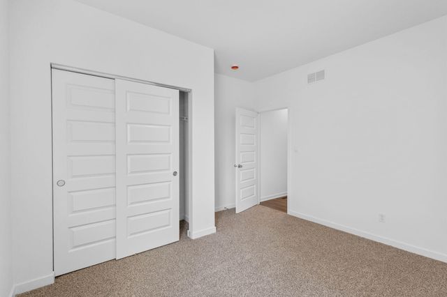 7602 W 106th Place, Crown Point, IN 46307