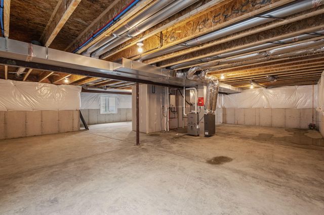 7602 W 106th Place, Crown Point, IN 46307