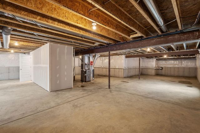 7602 W 106th Place, Crown Point, IN 46307