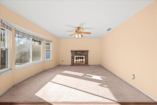 8949 Genoa Ave, Orangevale, CA 95662