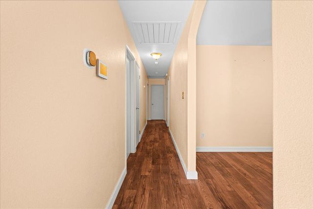 8949 Genoa Ave, Orangevale, CA 95662