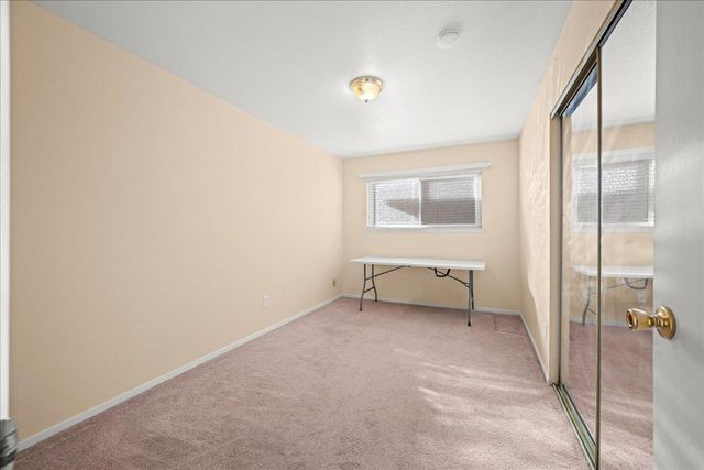 8949 Genoa Ave, Orangevale, CA 95662