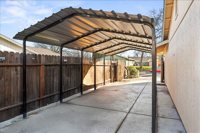 8949 Genoa Ave, Orangevale, CA 95662