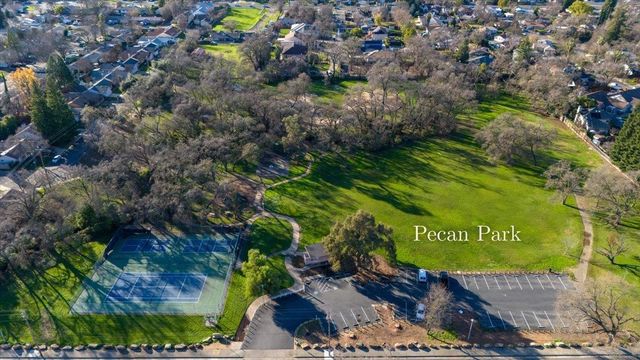 8949 Genoa Ave, Orangevale, CA 95662