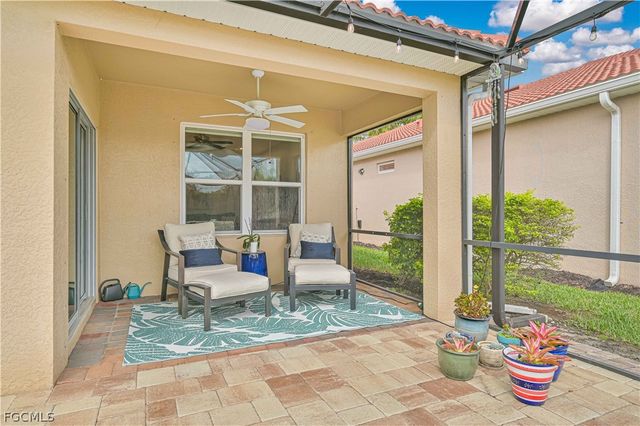 3275 Birchin LN, Fort Myers, FL 33916