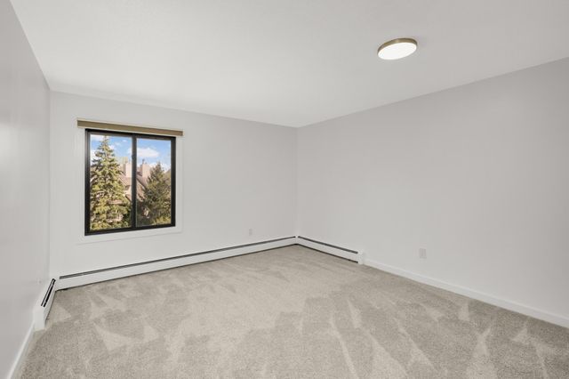 7500 Cahill Road, Edina, MN 55439